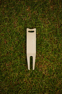 7 Mile Beach Divot tools