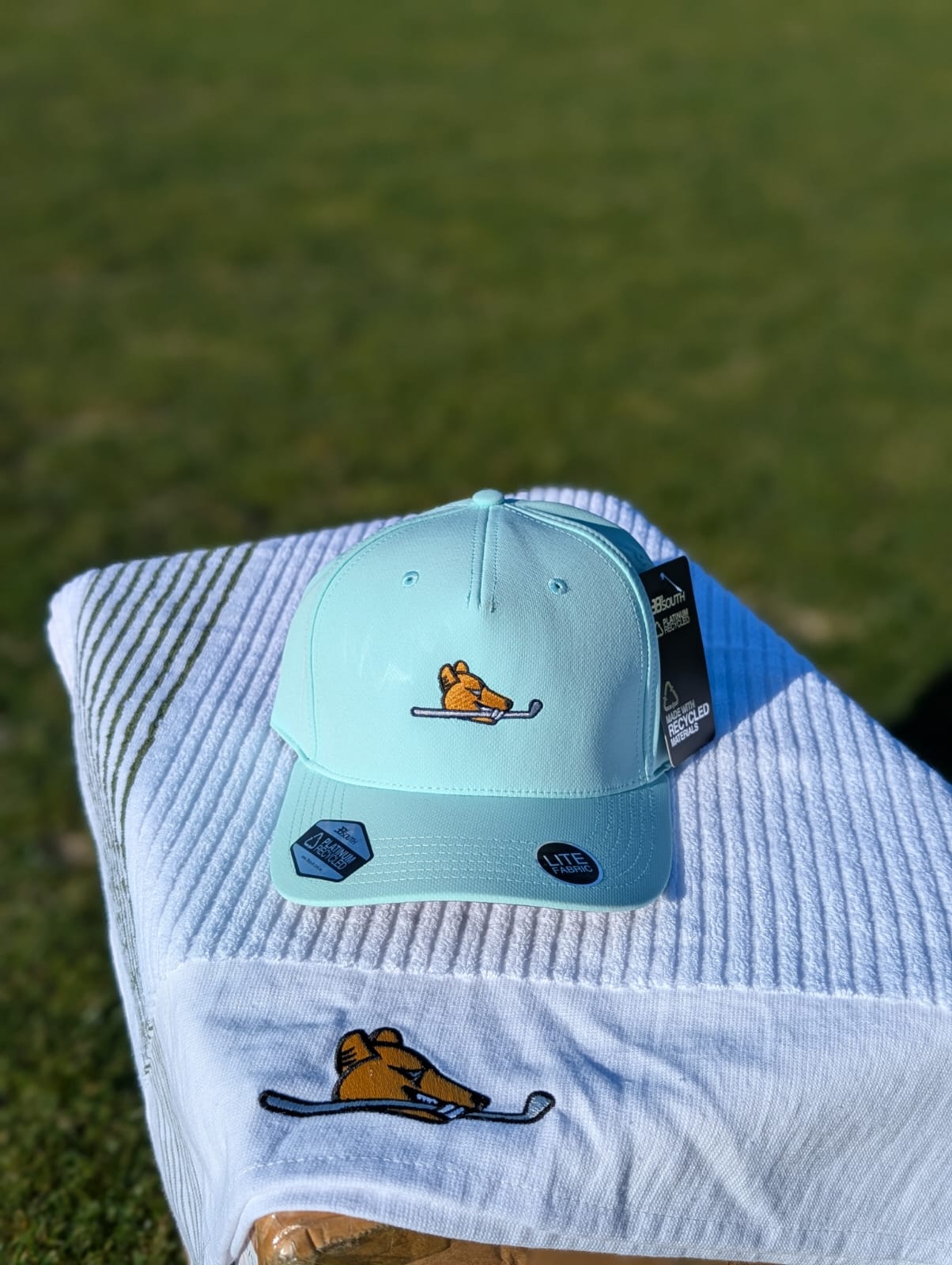 Lightweight structured performance cap